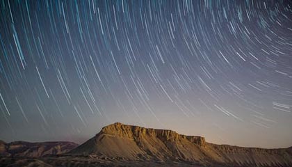 星空娱乐APP下载-【伯辣图】停电的圣诞夜,应该做点什么?
